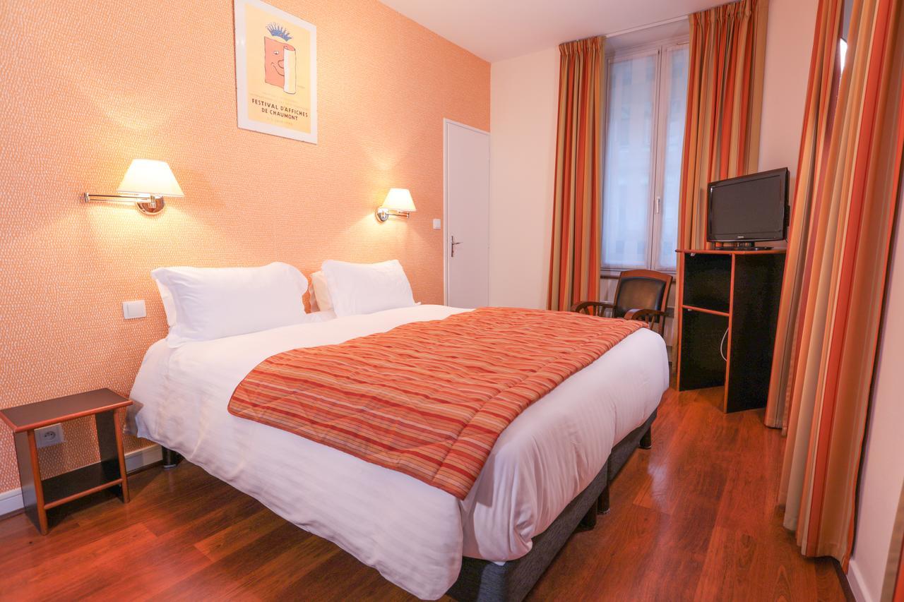 Hotel Restaurant Des Remparts Шомон Екстер'єр фото